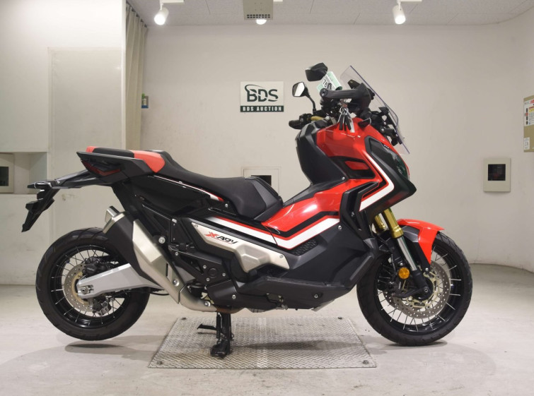 Мотоцикл Honda X-ADV750 с пробегом 21796 km