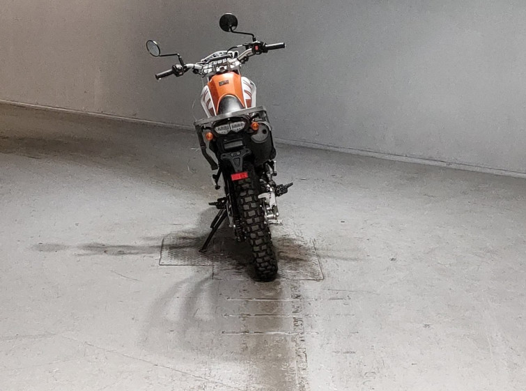 Мотоцикл Yamaha SEROW XT250 с пробегом 19048 km