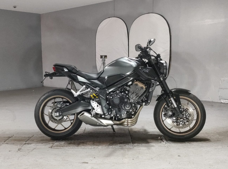 Мотоцикл Honda CB650R з пробігом 2483 km