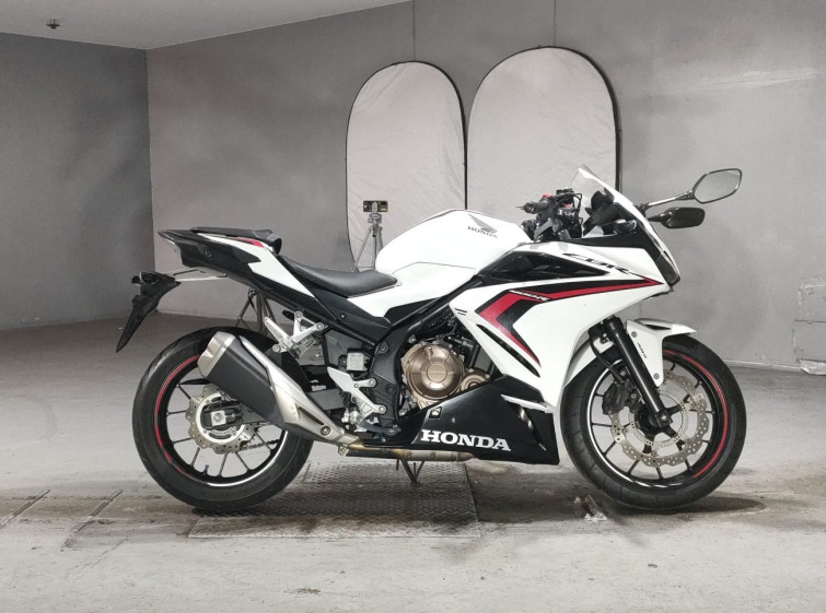 Мотоцикл Honda CBR400R з пробігом 15426 km