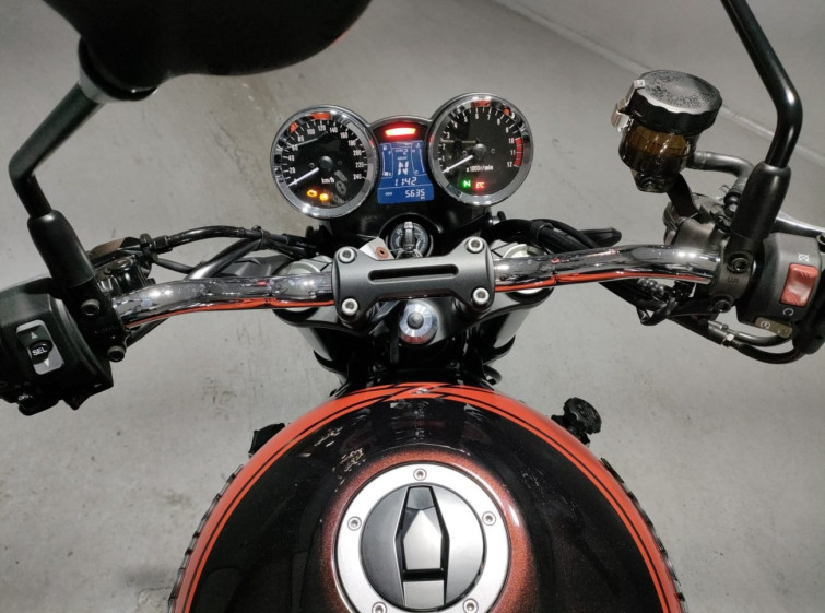 Мотоцикл Kawasaki Z900RS с пробегом 5636 km