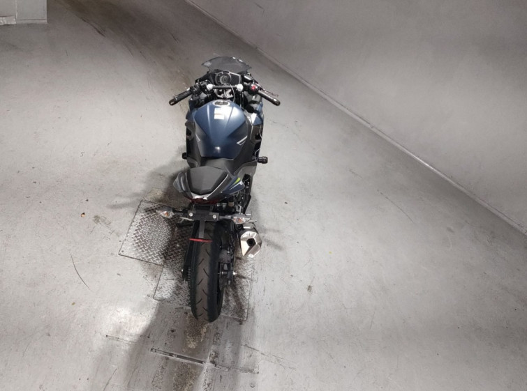 Мотоцикл Kawasaki NINJA400 с пробегом 6326 km