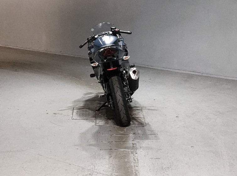 Мотоцикл Kawasaki NINJA400 с пробегом 6326 km