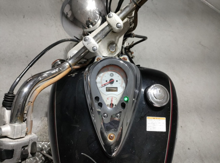 Мотоцикл Yamaha DRAGSTAR XVS400