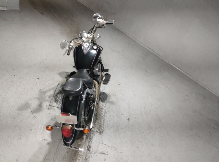 Мотоцикл Yamaha DRAGSTAR XVS400