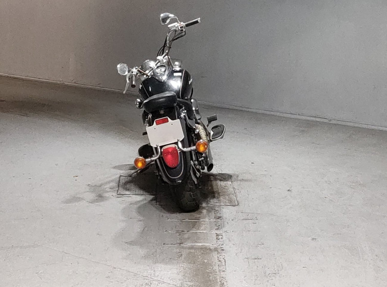 Мотоцикл Yamaha DRAGSTAR XVS400