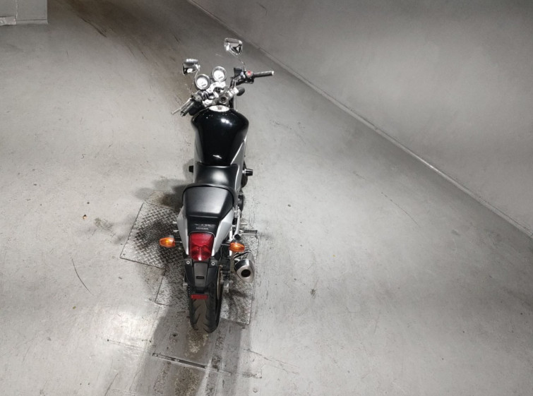 Мотоцикл Honda VTR250 з пробігом 23630 km