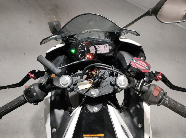 Мотоцикл Yamaha YZF-R25 с пробегом 30194 km