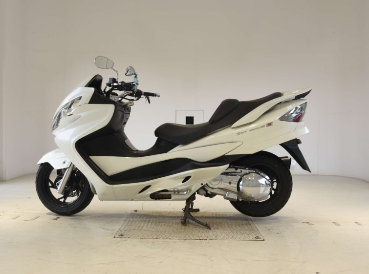 Мотоцикл Suzuki SKYWAVE 250S з пробігом 44395 km