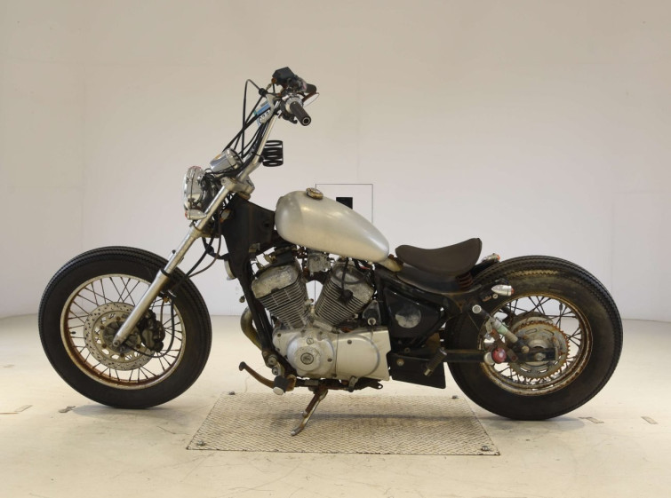 Мотоцикл Yamaha VIRAGO XV250 с пробегом 16500 km