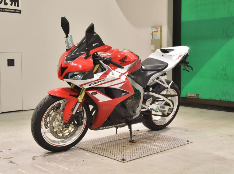 Мотоцикл Honda CBR600RR с пробегом 26044 km