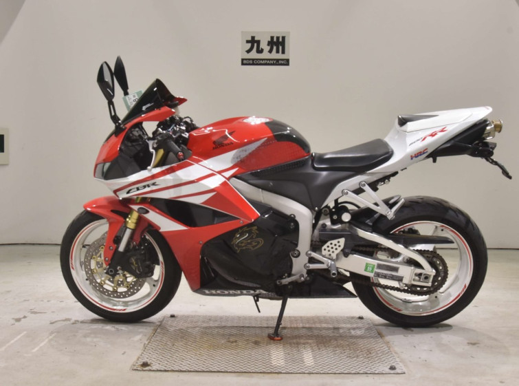 Мотоцикл Honda CBR600RR с пробегом 26044 km