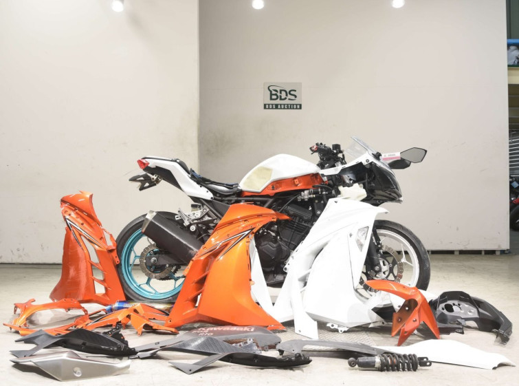 Мотоцикл Kawasaki NINJA250 с пробегом 50598 km