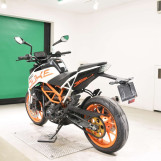 Мотоцикл KTM 390 DUKE з пробігом 21311 km