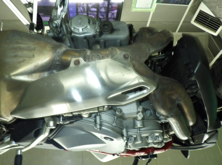 Мотоцикл MV Agusta BRUTALE1090R з пробігом 31255 km