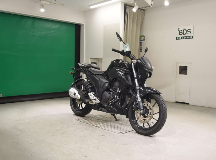 Мотоцикл Yamaha FZ25 с пробегом 1532 km