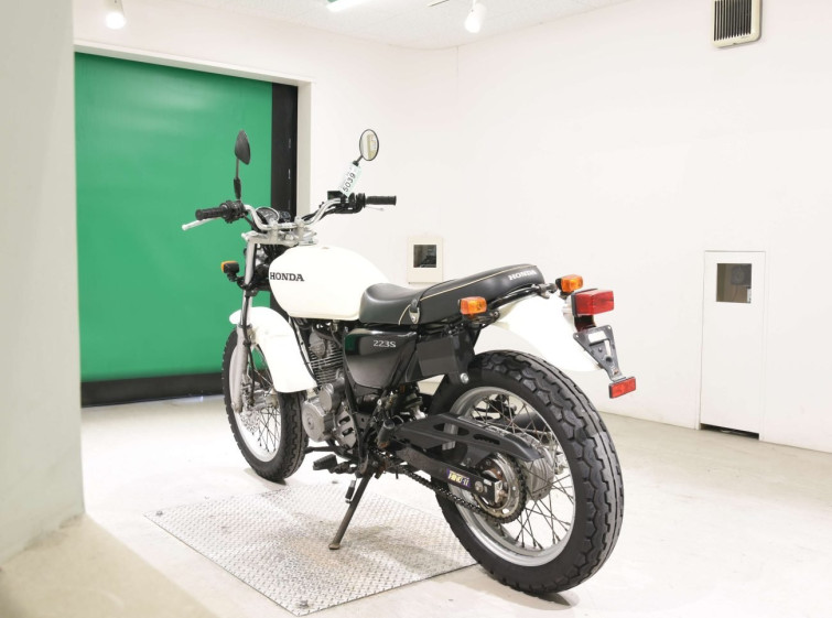 Мотоцикл Honda CB223S с пробегом 30018 km