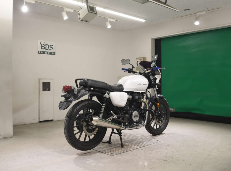 Мотоцикл Honda GB350 с пробегом 5080 km