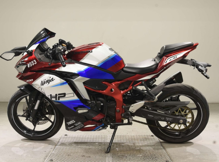 Мотоцикл Kawasaki NINJA ZX-25R з пробігом 23424 km
