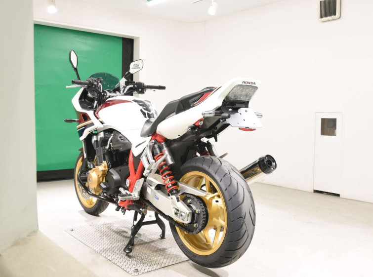 Мотоцикл Honda CB1300SF BOLDOR с пробегом 9885 km