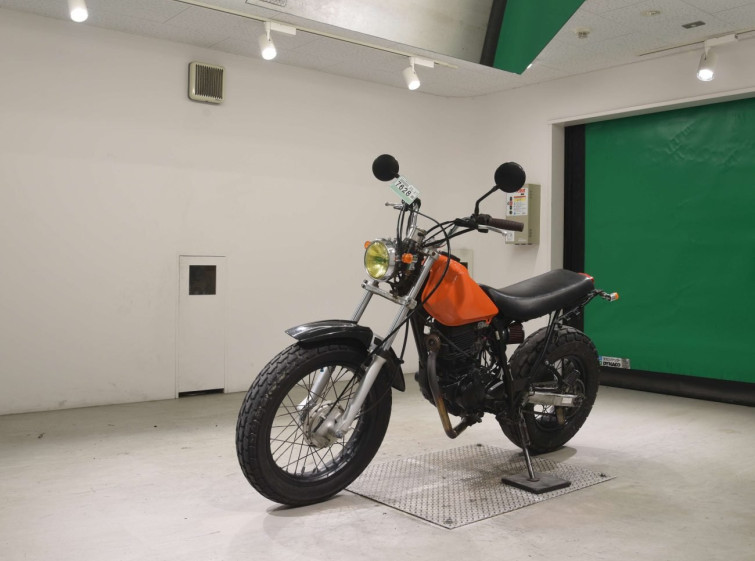 Мотоцикл Yamaha TW200 с пробегом 5743 km