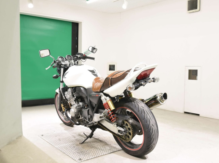 Мотоцикл Honda CB400SFVA с пробегом 93036 km