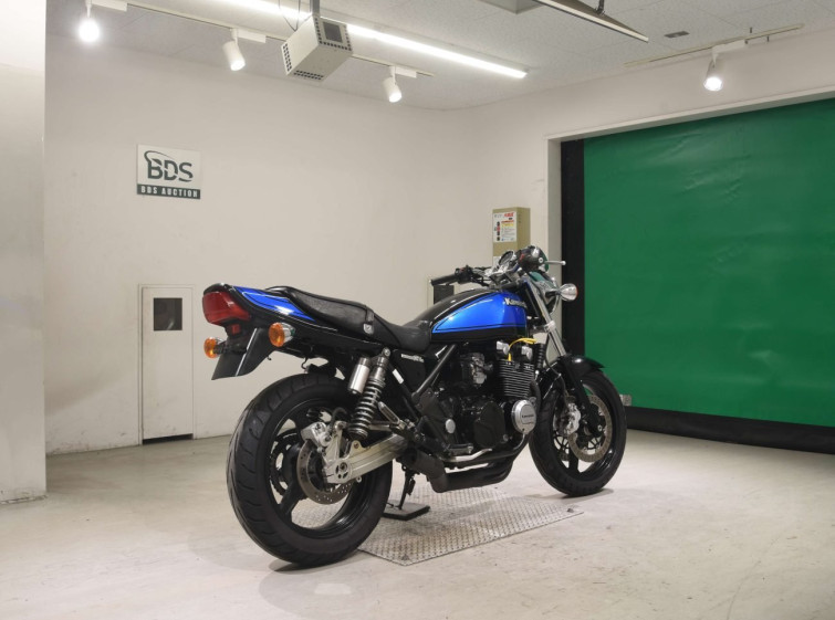 Мотоцикл Kawasaki ZEPHYR400 с пробегом 33305 km