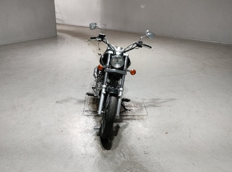 Мотоцикл Suzuki INTRUDER 250LC