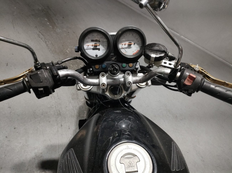 Мотоцикл Honda VTR250 с пробегом 38613 km