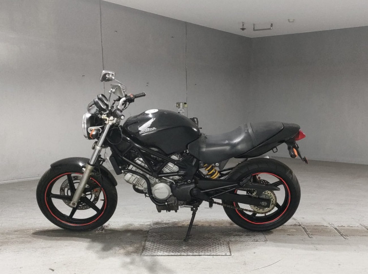 Мотоцикл Honda VTR250 с пробегом 38613 km