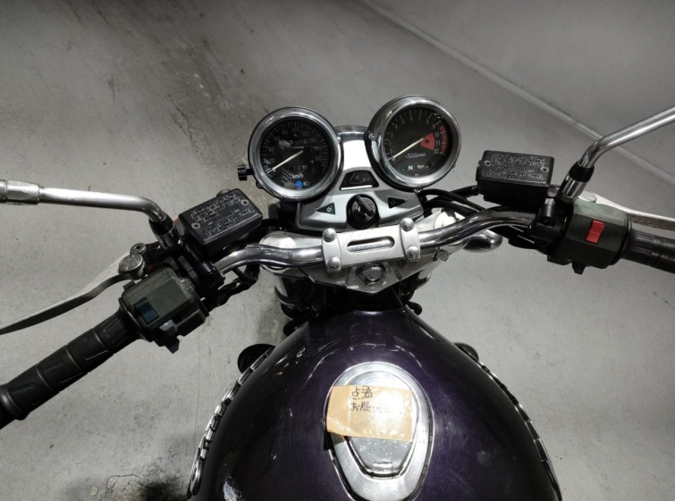 Мотоцикл Kawasaki ZEPHYR1100 с пробегом 8490 km