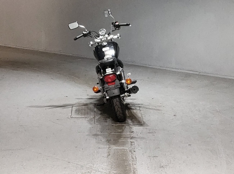 Мотоцикл Suzuki GZ250 з пробігом 18748 m