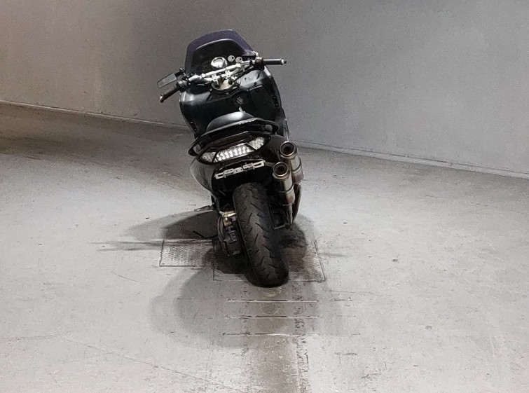 Мотоцикл Yamaha T-MAX500 с пробегом 19670 m