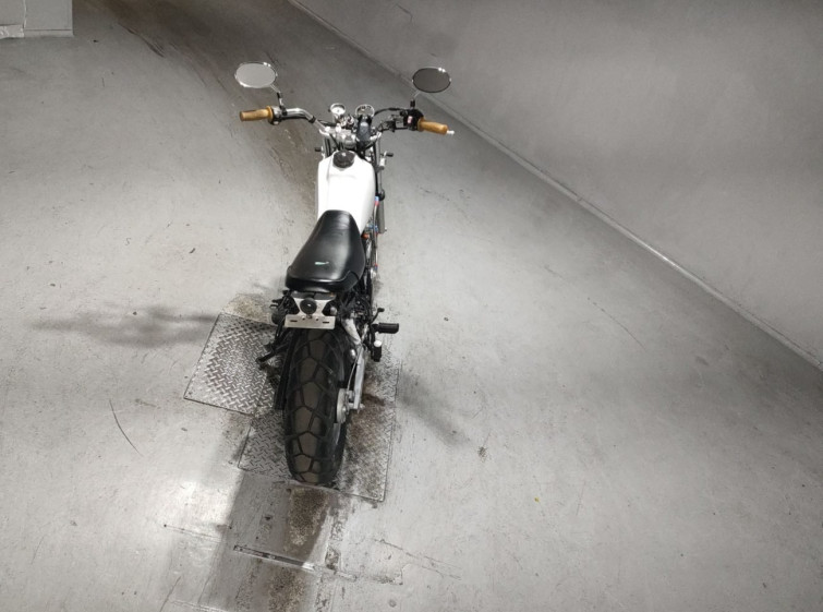 Мотоцикл Yamaha TW200 с пробегом 3181 km