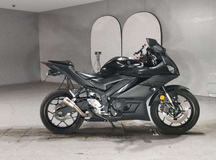 Мотоцикл Yamaha YZF-R25 с пробегом 42395 km