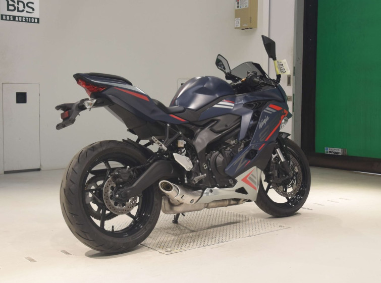 Мотоцикл Kawasaki NINJA ZX-25R с пробегом 8793 km