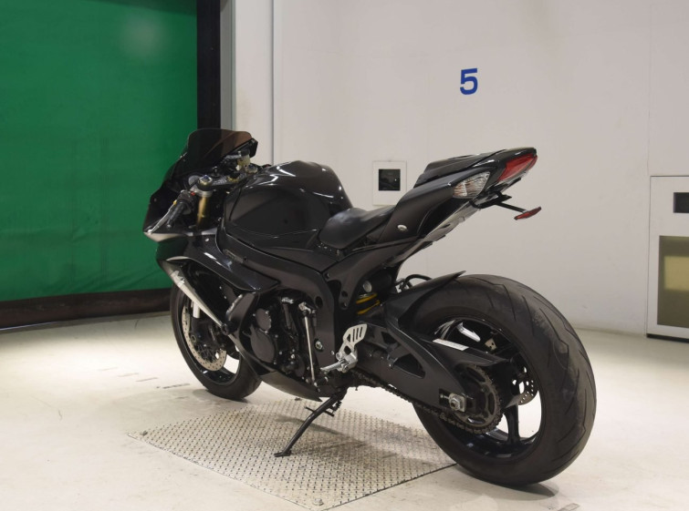 Мотоцикл Suzuki GSX-R600 с пробегом 28122 km