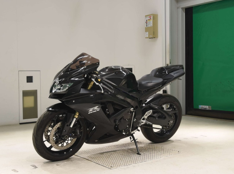 Мотоцикл Suzuki GSX-R600 с пробегом 28122 km