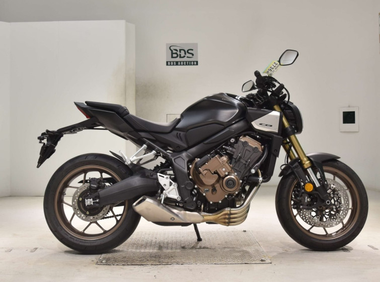 Мотоцикл Honda CB650R-2E CLUTCH с пробегом 2079 km