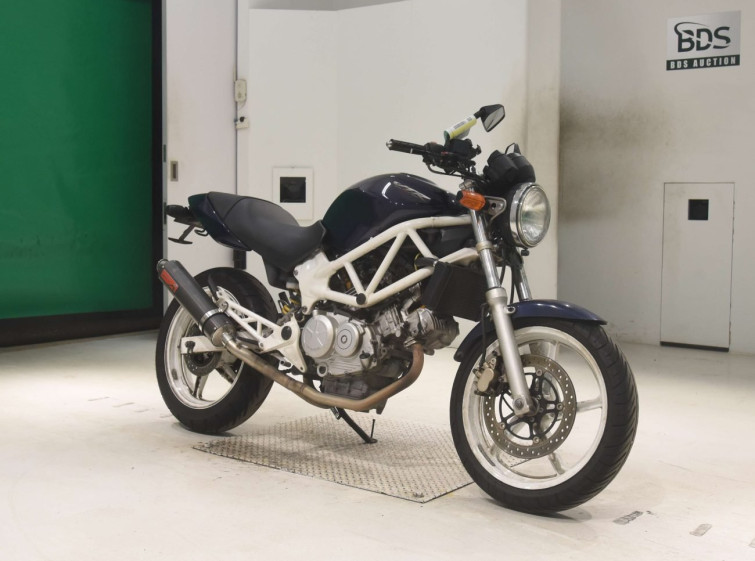 Мотоцикл Honda VTR250 з пробігом 45577 km