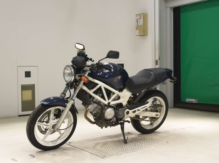 Мотоцикл Honda VTR250 з пробігом 45577 km