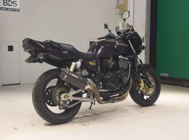 Мотоцикл Kawasaki ZRX1100 с пробегом 16131 km
