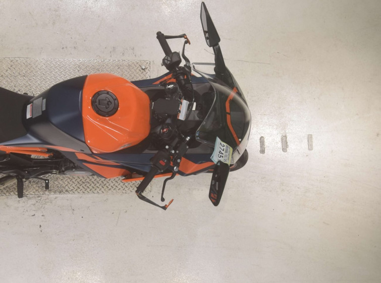 Мотоцикл KTM RC 390 с пробегом 2409 km