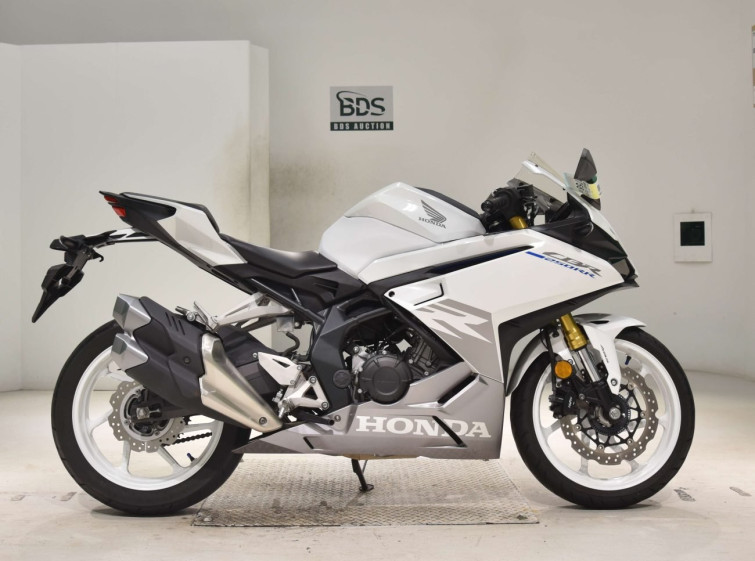 Мотоцикл Honda CBR250RRA с пробегом 12914 km