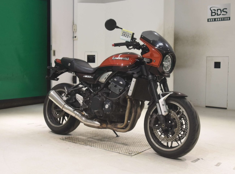 Мотоцикл Kawasaki Z900RS с пробегом 67590 km