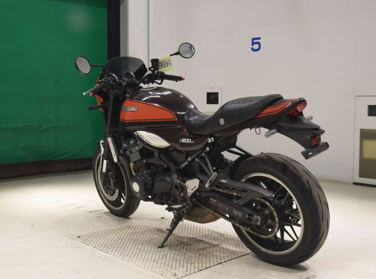 Мотоцикл Kawasaki Z900RS с пробегом 67590 km