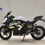 Мотоцикл Kawasaki NINJA250 з пробігом 6312 km