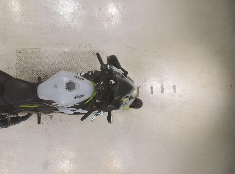 Мотоцикл Kawasaki NINJA250 з пробігом 6312 km