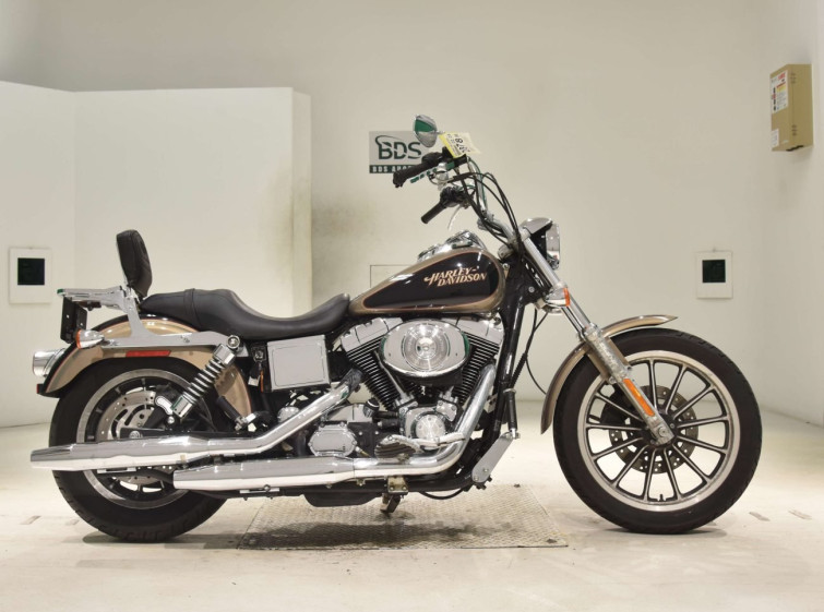 Мотоцикл HD LOW RIDER FXDL1580 с пробегом 15783 km