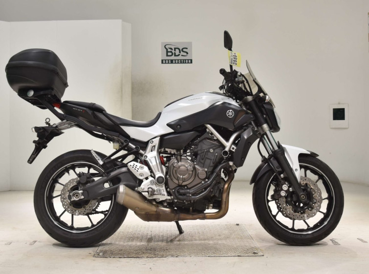 Мотоцикл Yamaha MT-07 с пробегом 27715 km